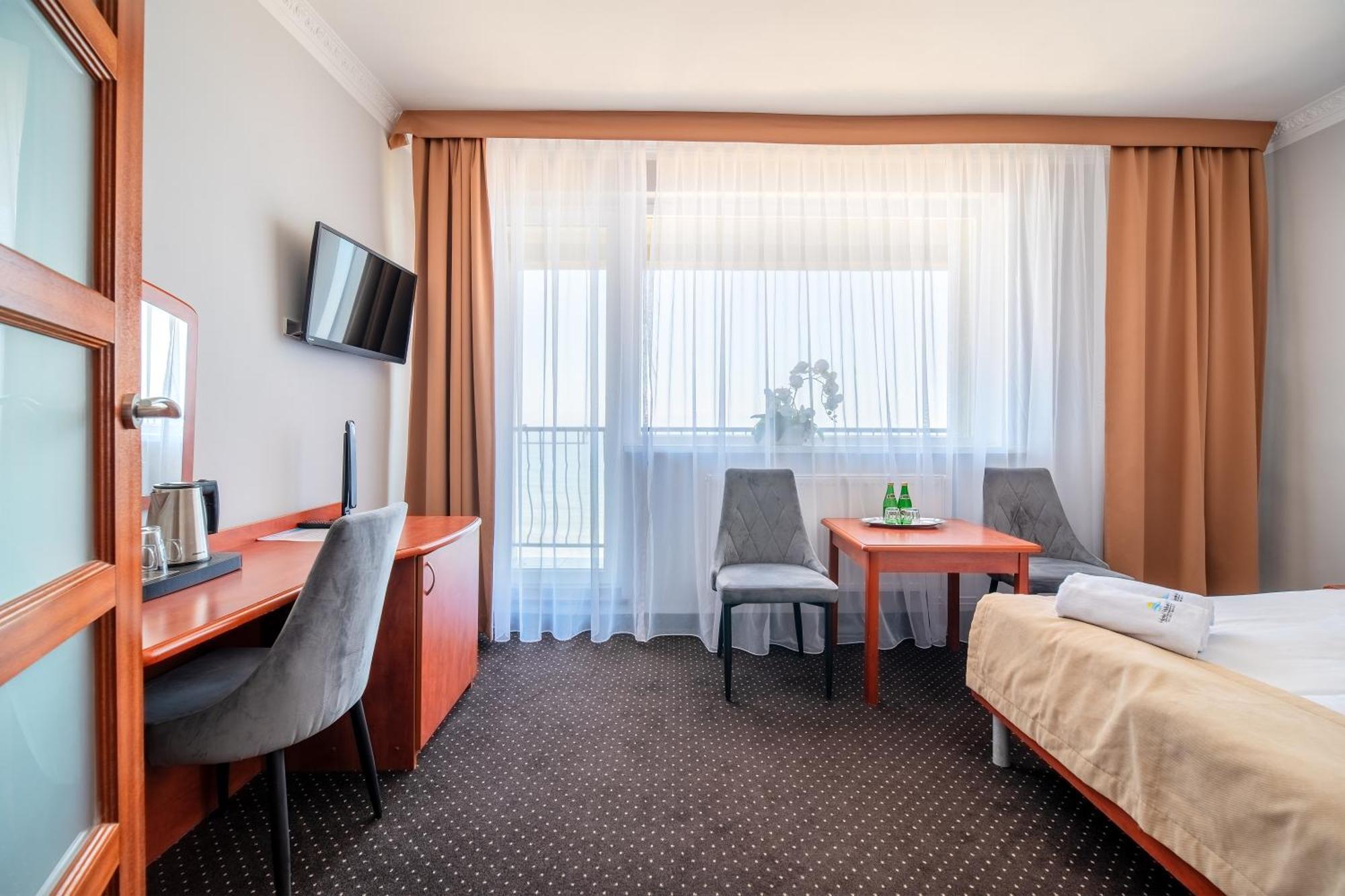 Hotel Wodnik Twoj Hotel Z Widokiem Na Morze Ustronie Morskie Eksteriør billede